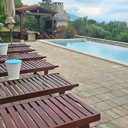 Valerija Apartmán Krasa