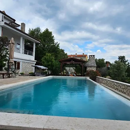 Διαμέρισμα Valerija *