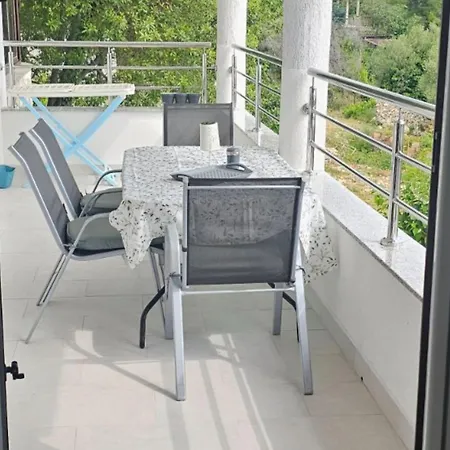Valerija Apartmán *